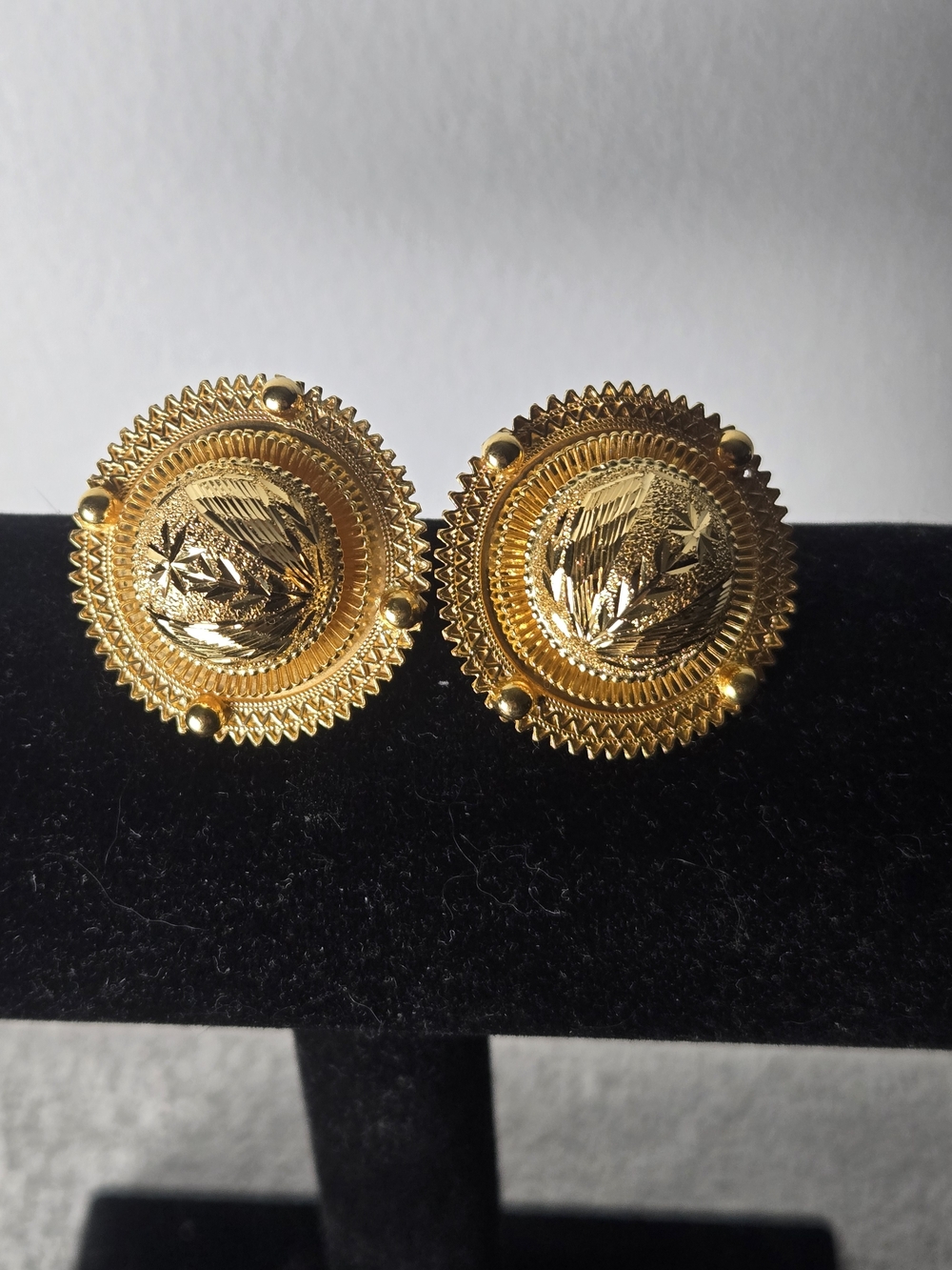21K Yellow Gold Custom Domed Earrings (21.9g) – Certified Appraisal Inc